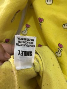 Yellow Sweatshirt With Hoodie For 6-7 Ys