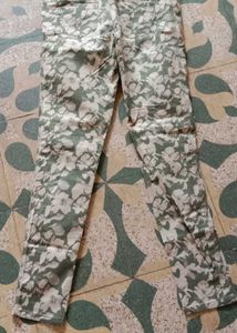 Floral Print Pants