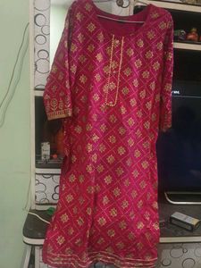 Beautiful Pink Kurti with Gold Print