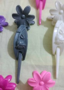 Brand new Cute Flower Hair Claws 4