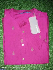 Beautiful Pink Kurta with Gold Print