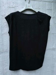 New with tag Korean Trendy Floral Print T-Shirt