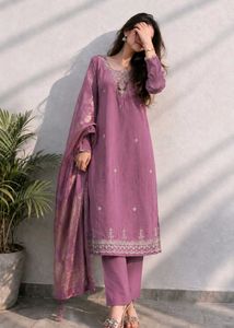 Elegant Kurta Set🌺🤍