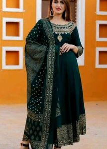 Green Kurti With Duppata