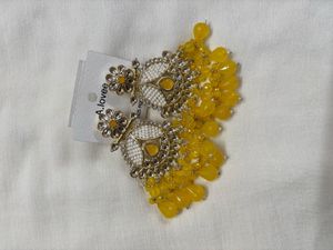 Beautiful Yellow Drop Earrings