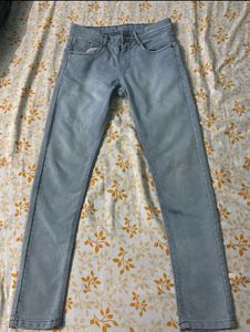 Light Wash Slim Fit Jeans