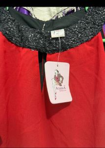 Stunning Red &amp; Black Gown Embellished Necklin