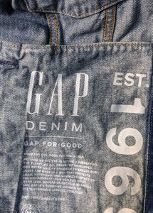Vintage GAP Denim Jacket - Classic Style
