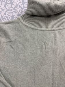 Pista green turtleneck Pullover