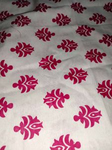 Pink &amp; White Printed Sleeveless Blouse