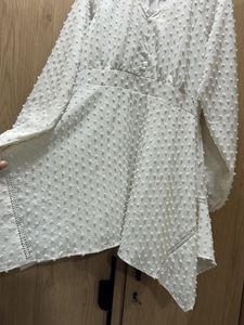 Elegant White Long Sleeve Dress