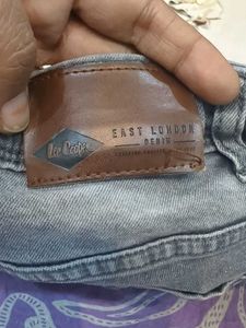 Stylish Gray Denim Jeans