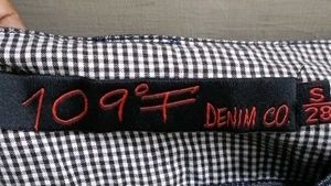 109 F Denim Capri