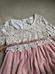 Elegant Lace &amp; Chiffon dress