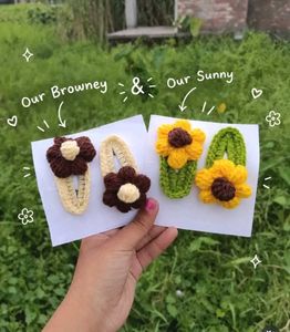 Crochet Flower Hair Clips