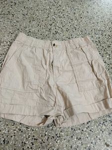Casual Beige Shorts
