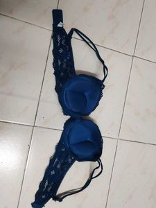 Sexy Navy Lace Push-Up Bra