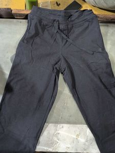 jockey capri  new with tag
