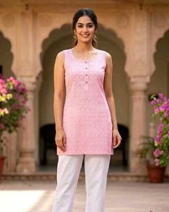 Chic Pink Chevron Kurta