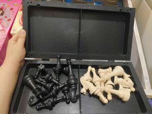 Magnetic Travel Chess Set