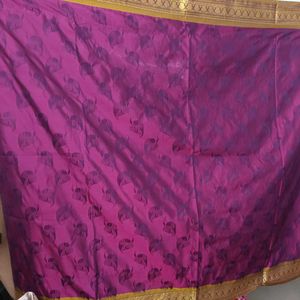 Double shade Vibrant Purple Saree with Gold Border
