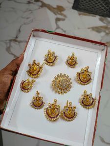 10 Pcs Gold-Plated pink Stone Jadai Billai