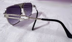 Stylish Aviator Sunglasses