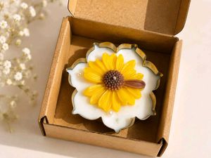 Sunflower Candle in Decorative Holder