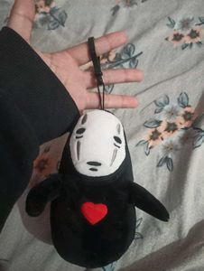 No face keychain