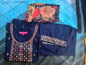 Beautiful Navy Blue Kurta Set