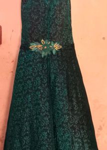 Elegant Emerald Green Lace Dress