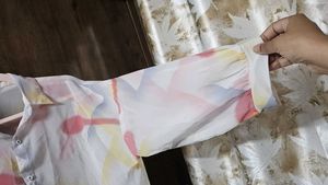 Abstract Print Button-Up Shirt