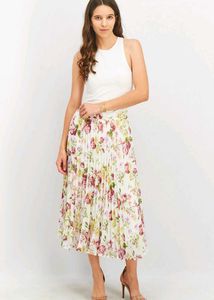 Turkish Brand Reserved Floral Pleated Skirt