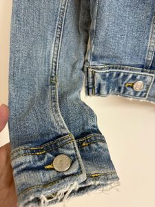Zara Blue Denim Jacket 🦋