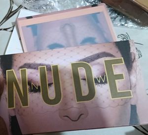 Urban Decay Nude Eyeshadow Palette