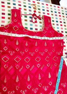 suit with skirt or dupata