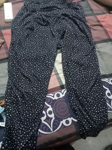 Women Lower In M Size