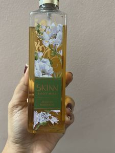Skinn Body Mist Jasmine serenade