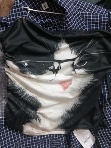 Cat Face Graphic T-Shirt