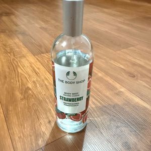 The Body Shop Strawberry Bod