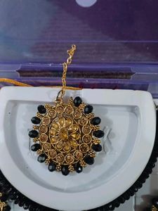 Elegant Black &amp; Gold Jewelry Set
