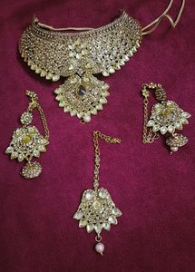 Choker Golden Set&amp; Ring Free
