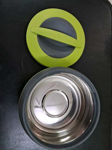 Portable Collapsible Food Container