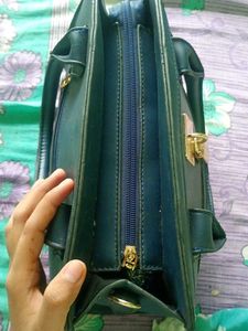 Stylish Teal Handbag with Gold Lock