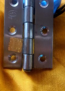 Windows Hinges