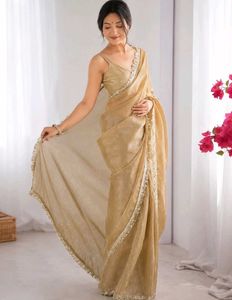 Elegant Golden y2k Saree