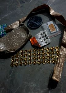 Sparkly Vintage Accessory Kit
