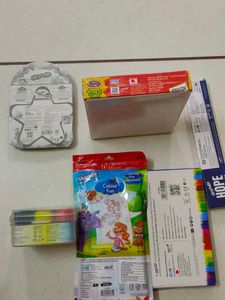 Skoodle Art Supplies Set