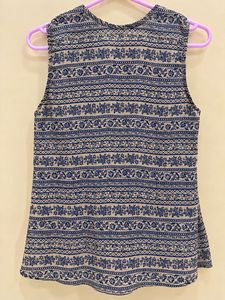 Stylish Sleeveless Floral Print Top
