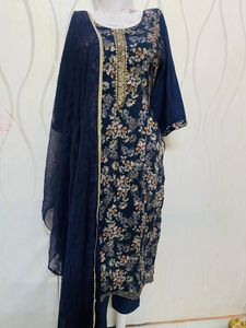 Black Color Mashleen Suit